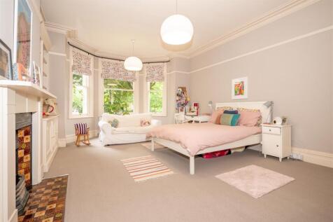 Bedroom 2 Aspect 2