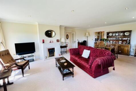 Living Dining Room Aspect 4