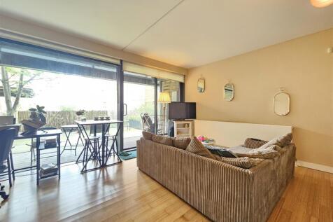 Lounge and Dining Room