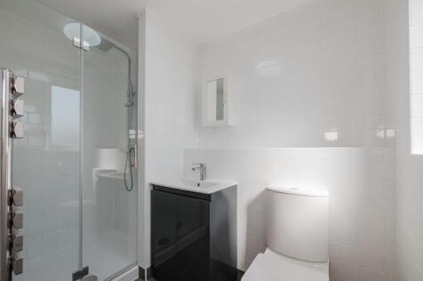 Bed 3 En Suite