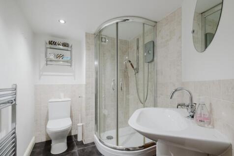 LGF Shower Room
