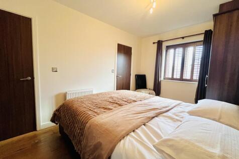 Principal Bedroom 1