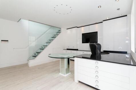 Office / Bedroom 5 Aspect 2