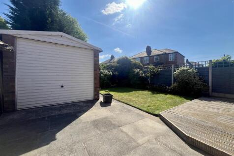 Garage and Garden
