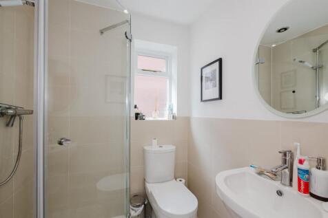 Bed 3 En Suite