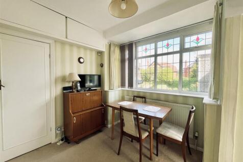 Breakfast Room