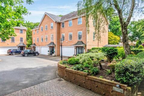Earlscliffe Court