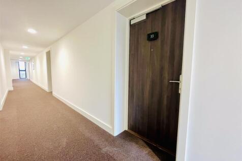 Private Entrance