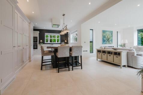 Living Room and Breakfast Kitchen