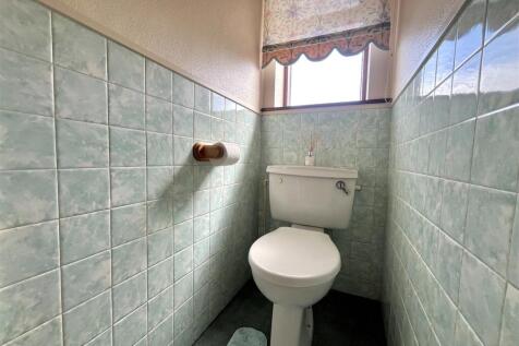 Separate WC