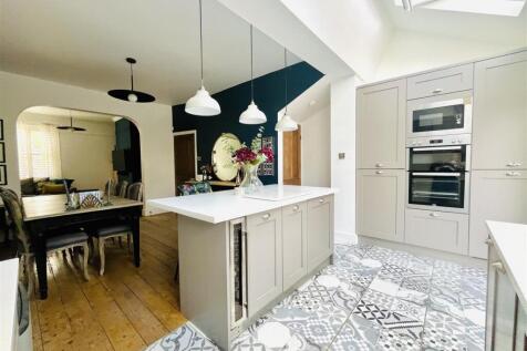 Dining Kitchern