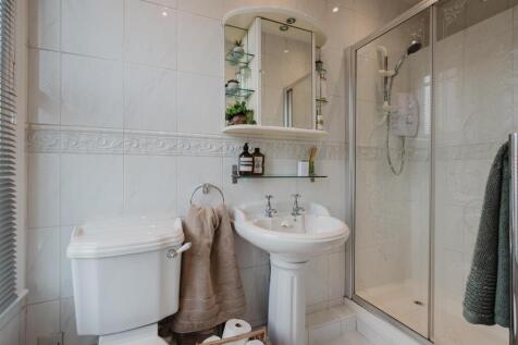 Bed 1 En Suite