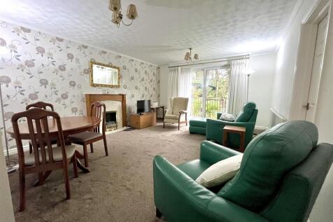 Living and Dining Room