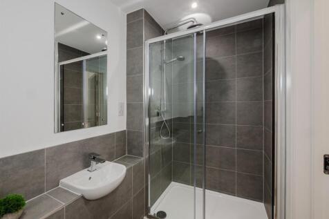 En Suite Shower Room