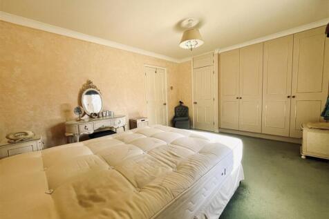 Principal Bedroom 1