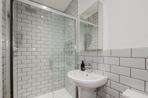 Bed 1 En Suite