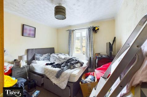 CAM03440G0-PR0196...