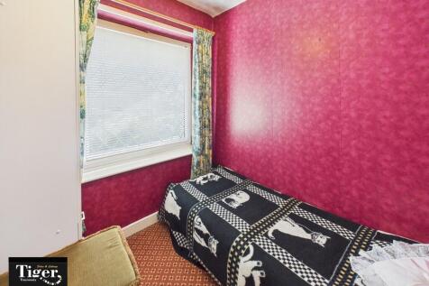 CAM02176G0-PR0512...