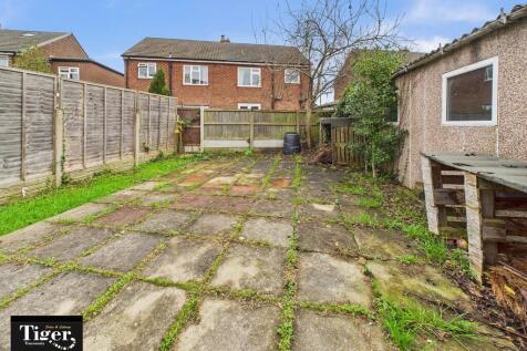 CAM02176G0-PR0749...