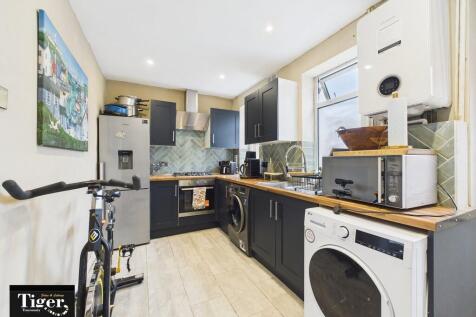 CAM03440G0-PR0439...