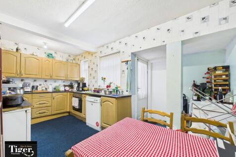 CAM03440G0-PR0435...