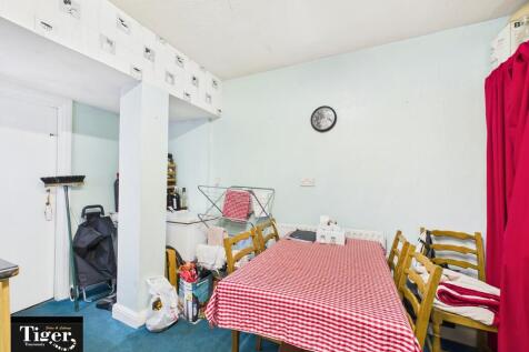 CAM03440G0-PR0435...