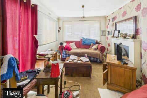 CAM02176G0-PR0736...