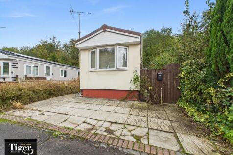 CAM02176G0-PR0736...