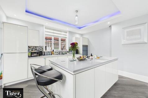 CAM03440G0-PR0456...