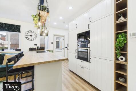 CAM03440G0-PR0460...