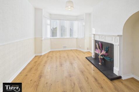 CAM02176G0-PR0761...