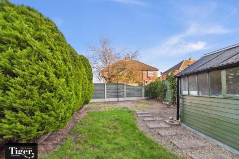 CAM02176G0-PR0761...