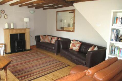 ,lounge-3.jpg