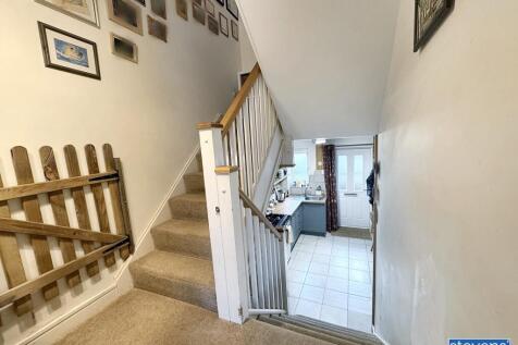 image00019_blurred (1)