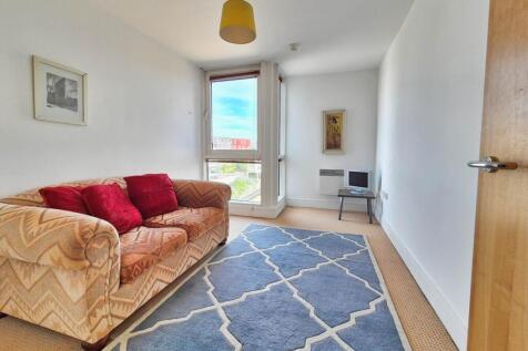 Property Image 12