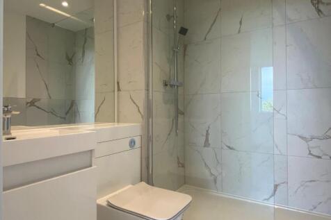 Ensuite.jpg