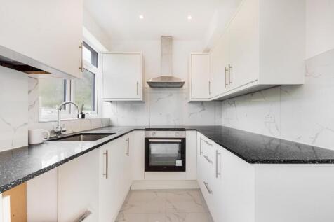 kitchen 2.jpg