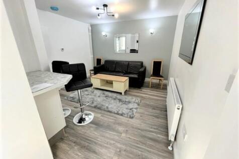 living room2.jpg