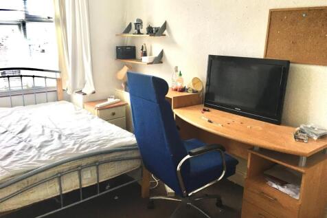 desk.jpg