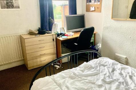 desk2.jpg