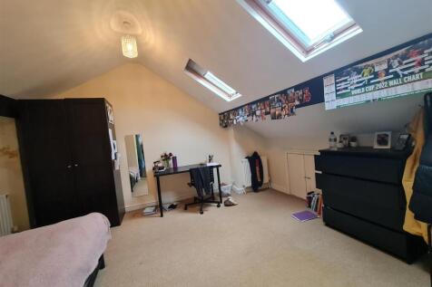 7 Albany Road BR6.jpeg