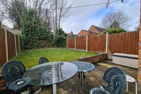 7 Albany Rd Back Garden.jpeg