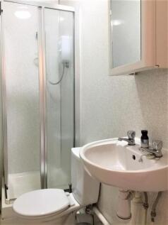 Shower 2.jpg