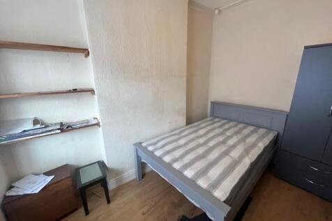 Bed6.jpg