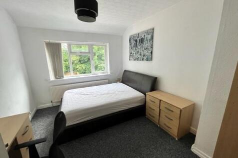 upstairs rear.jpg