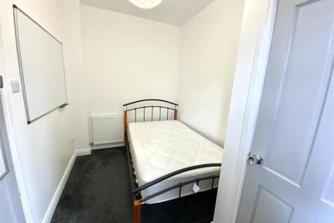 Bedroom 1. Picture 1 - Copy.jpeg