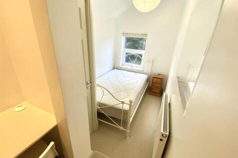 Bedroom 4. Picture 1 - Copy (2).jpeg