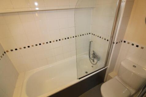 En-suite 2