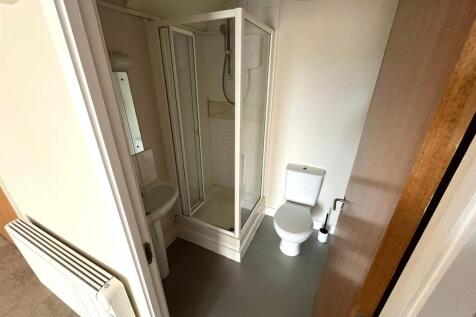 En-suite (2).jpeg