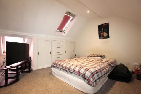 master bedroom.JPG